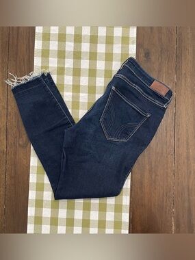Hollister Dark Wash Women's Jeans with Frayed Hem